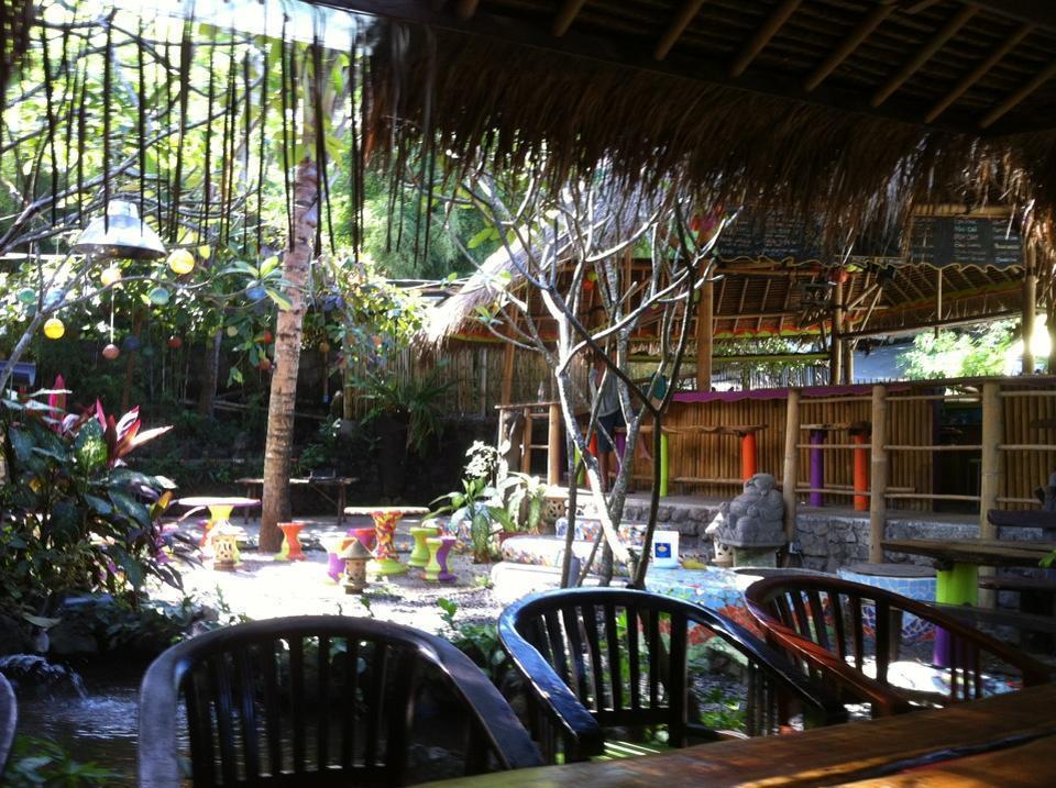 Topi Inn Padangbai  Exterior photo