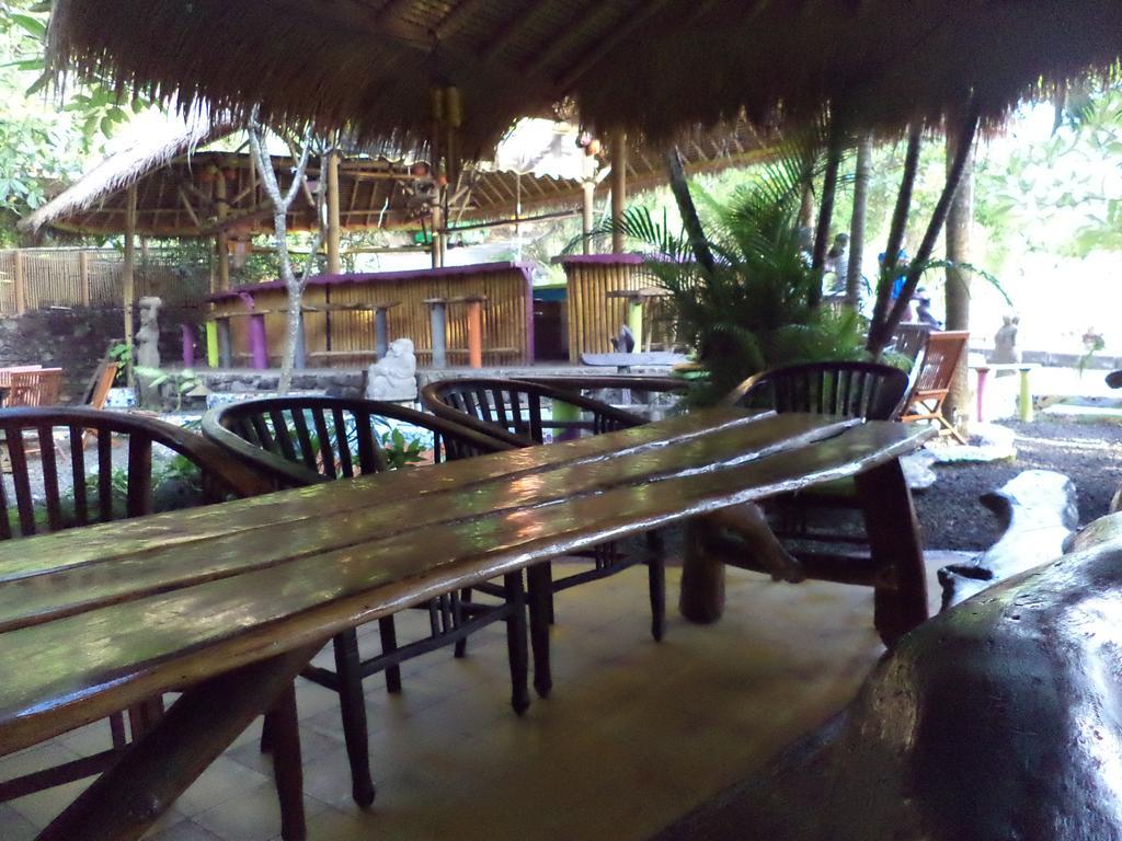 Topi Inn Padangbai  Exterior photo